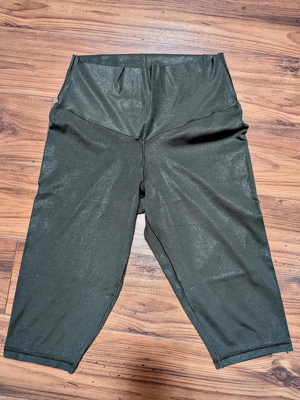 Offline by Aerie Real Me Hi-Rise Crop Legging Shimmer Green Large